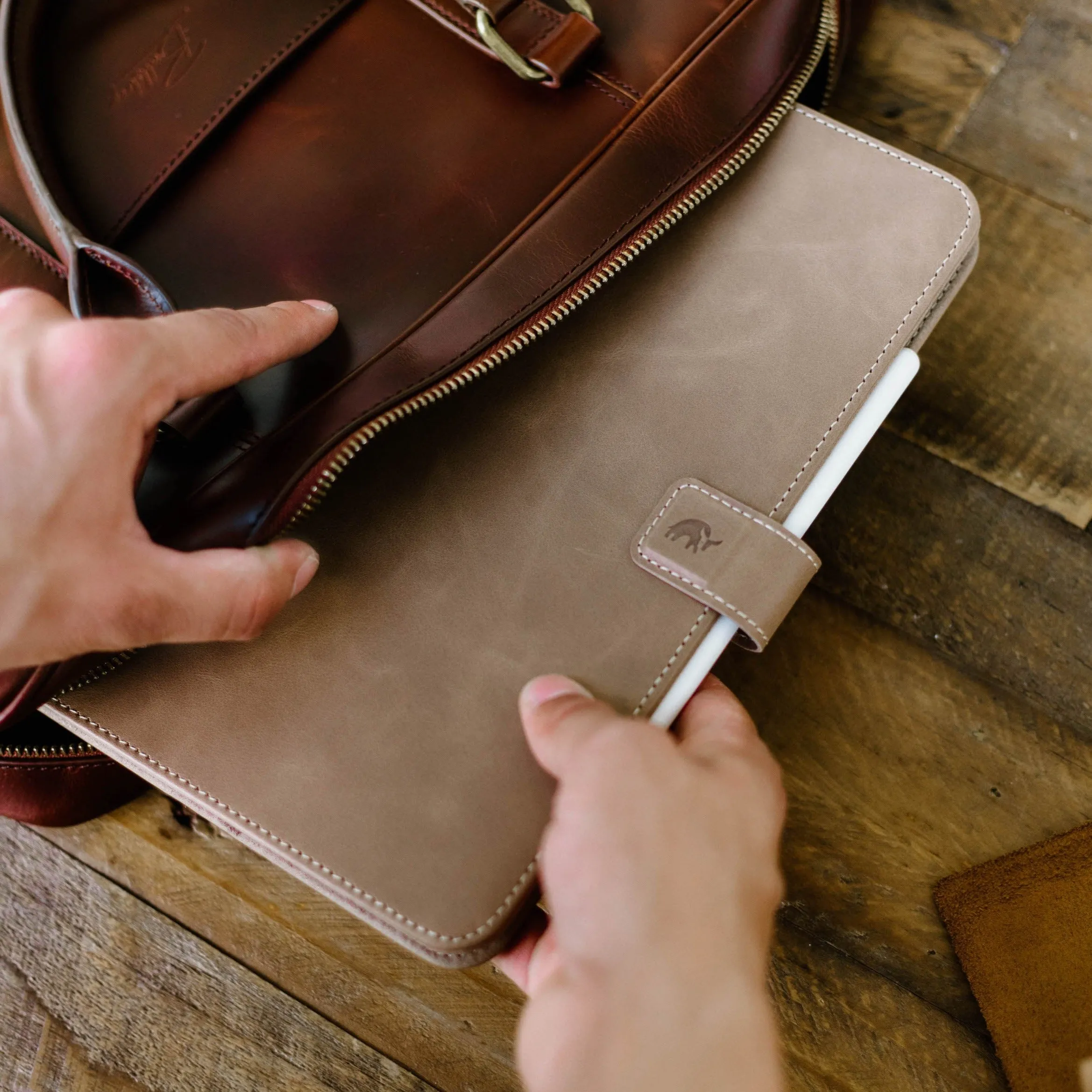 Leather iPad Case - DUNE
