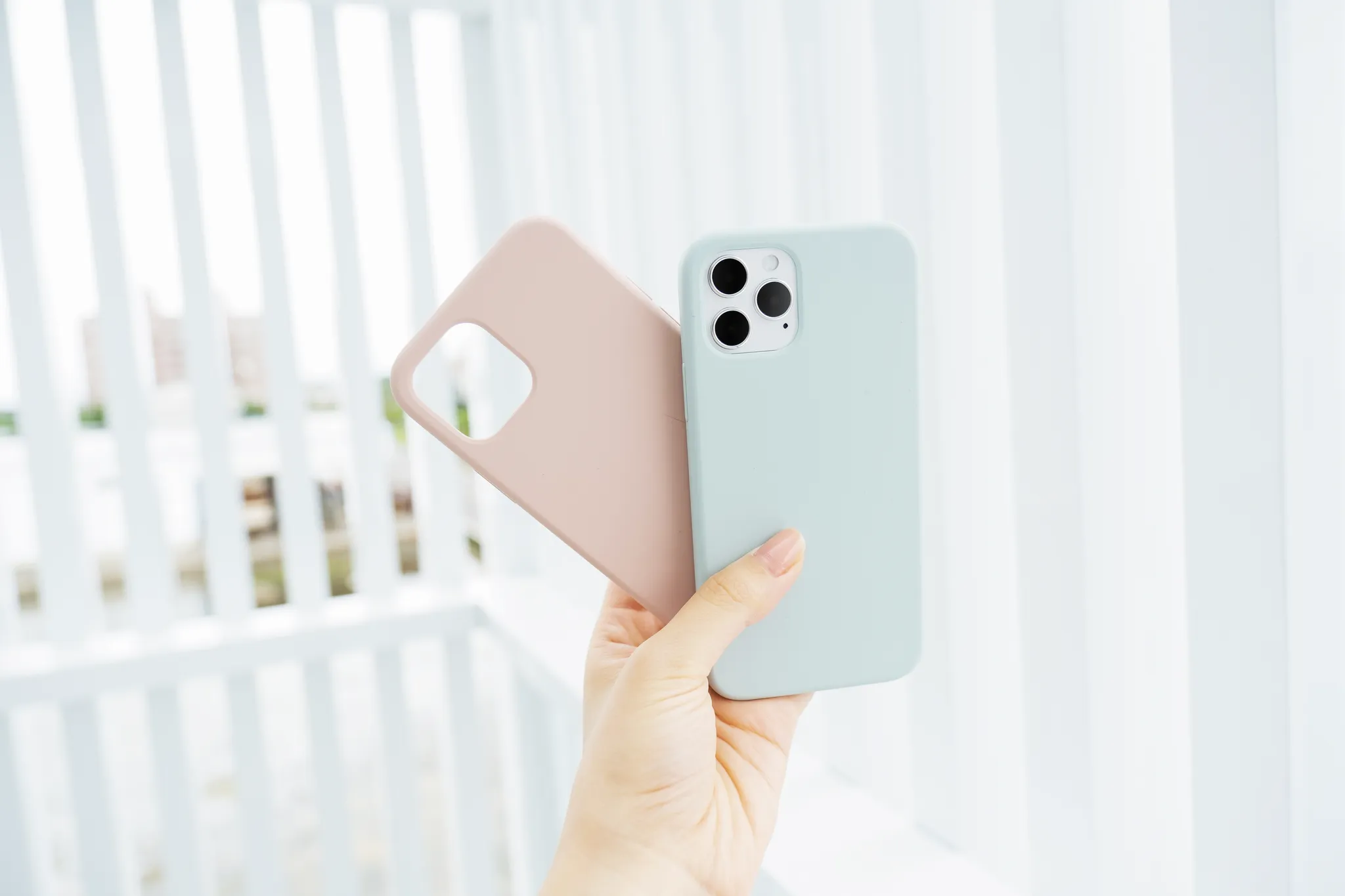 SwitchEasy Skin iPhone 12 Series