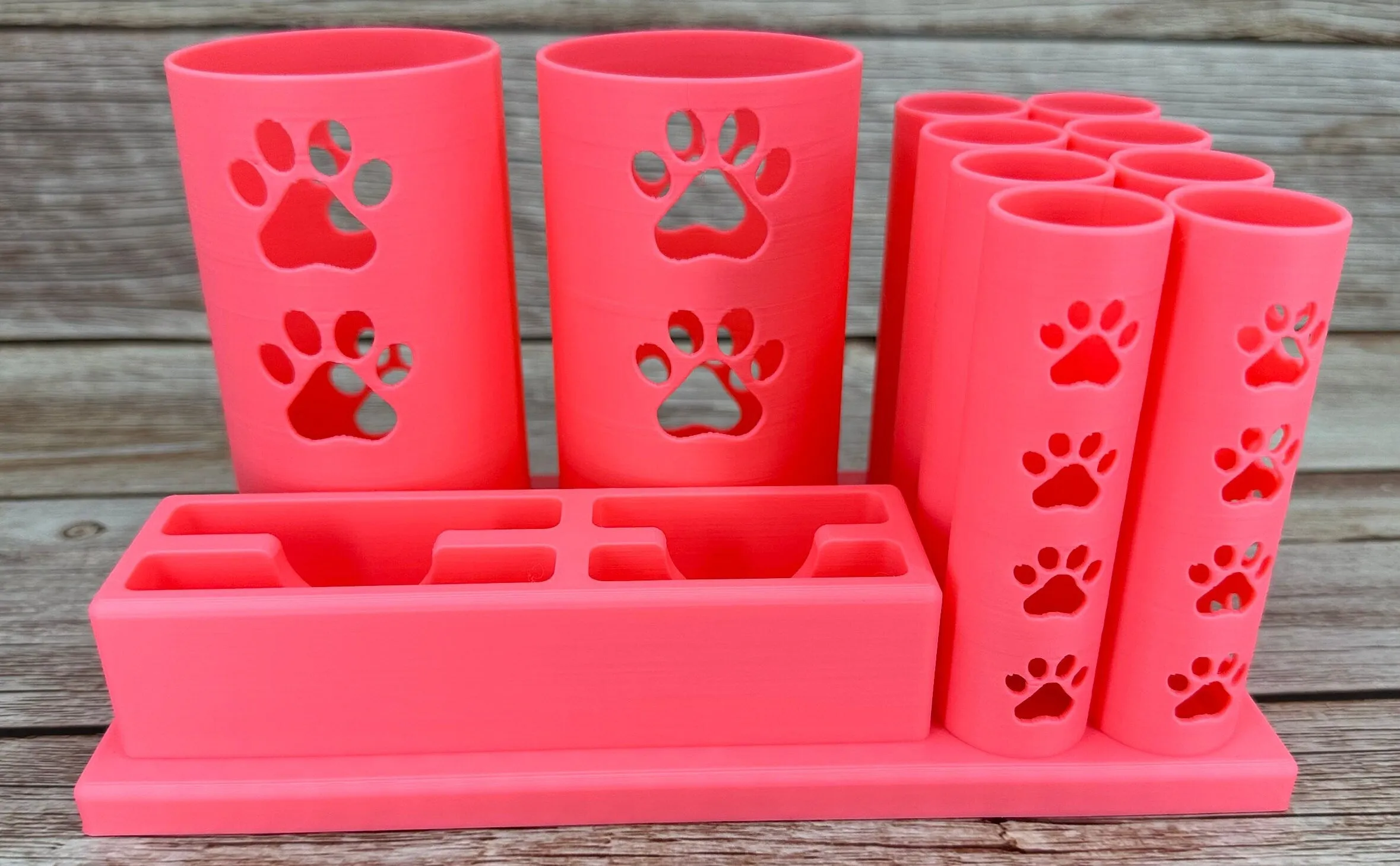 The Mini Mutt-- Dog Grooming Brush Holder, 8 Scissors, 2 Standard Blades, 2 Wide Blades and 2 Clippers