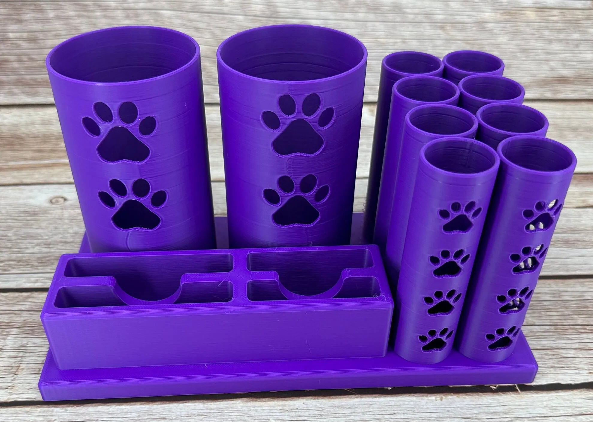 The Mini Mutt-- Dog Grooming Brush Holder, 8 Scissors, 2 Standard Blades, 2 Wide Blades and 2 Clippers