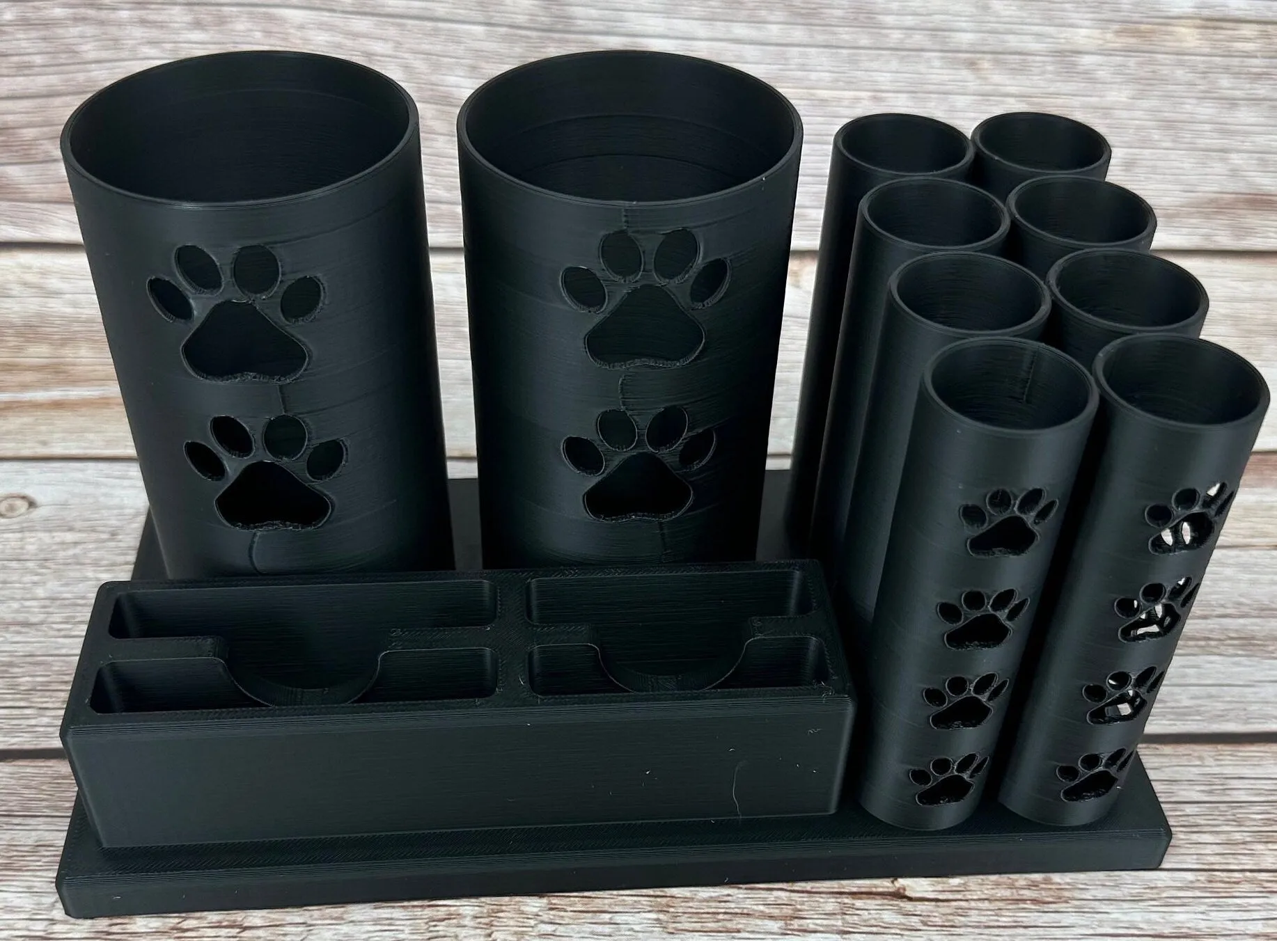 The Mini Mutt-- Dog Grooming Brush Holder, 8 Scissors, 2 Standard Blades, 2 Wide Blades and 2 Clippers